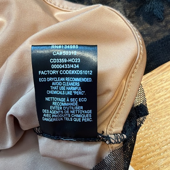 NWT For Love and Lemons Luau Mini Dress in Black Size Large - Picture 6 of 12